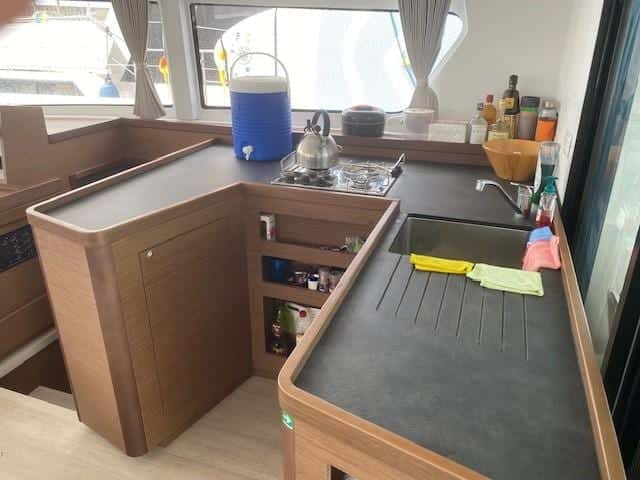 Lagoon 42 - miniatura 16