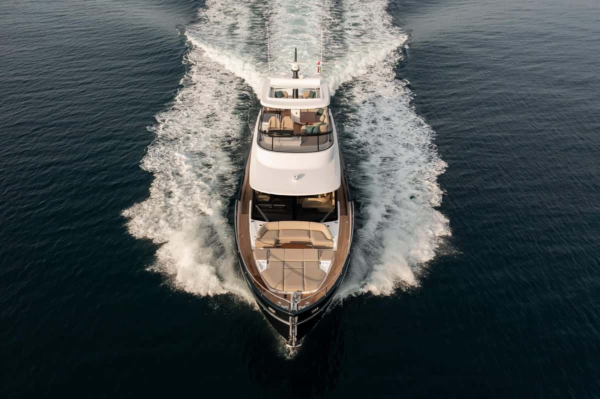Azimut Magellano 60 - miniatura 2