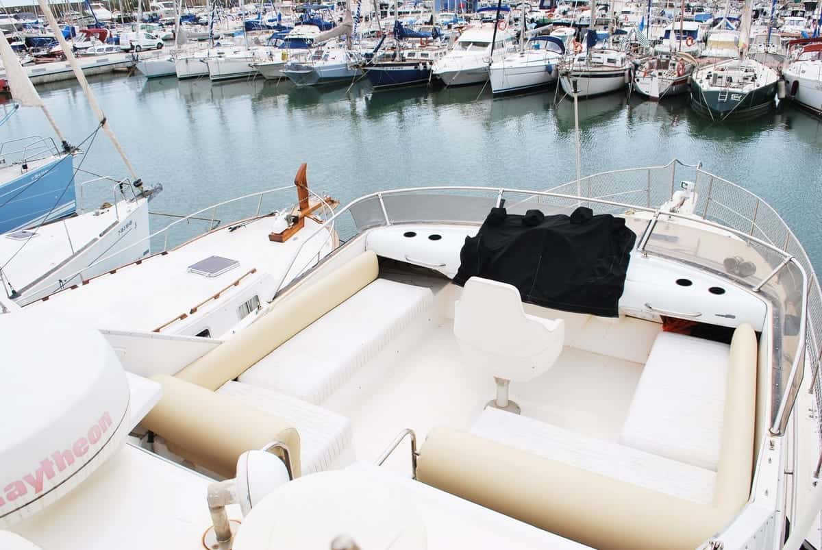 Bayliner 4387 Motoryacht - miniatura 7