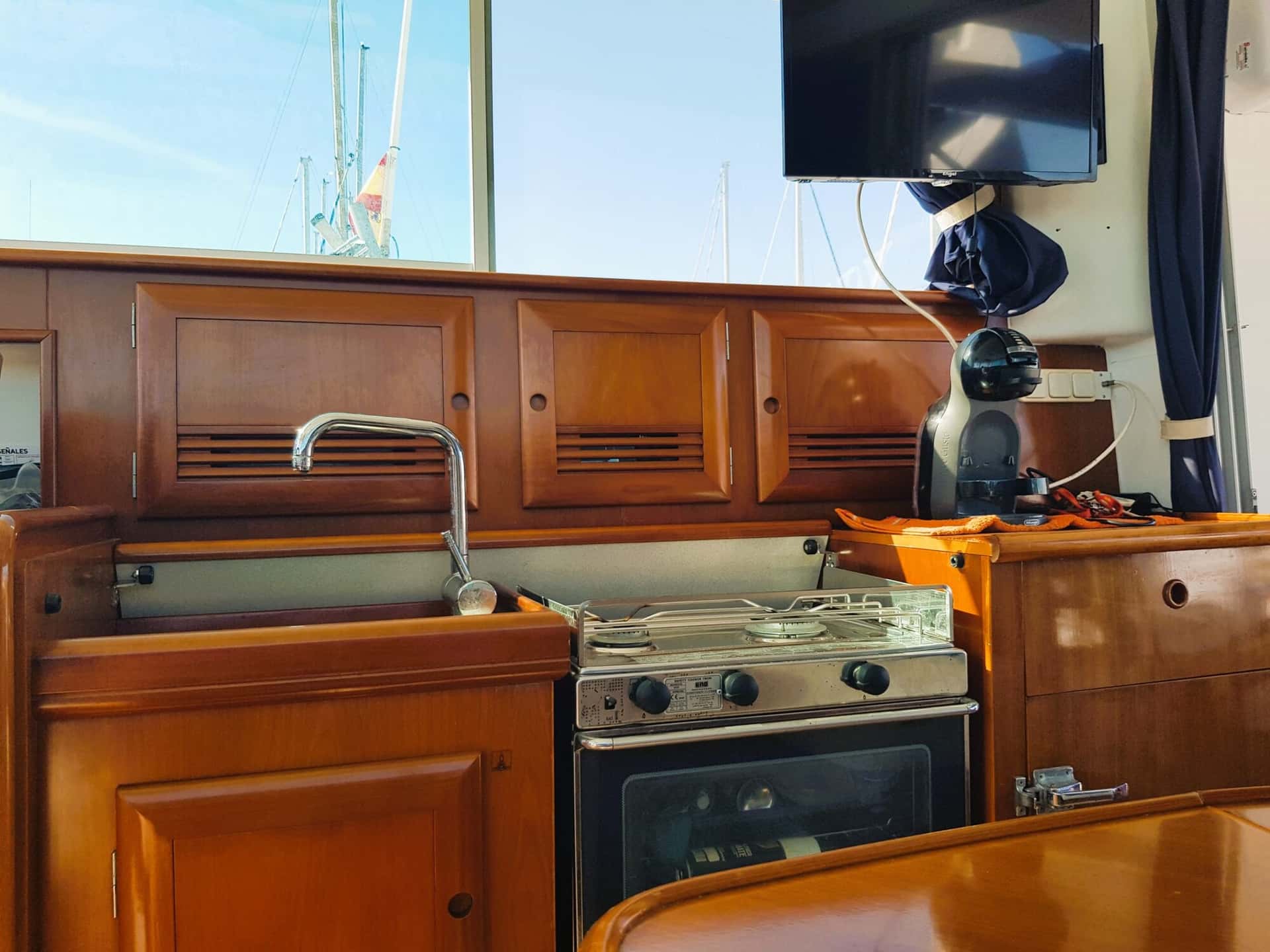 Beneteau Antares 10.80 - miniatura 9