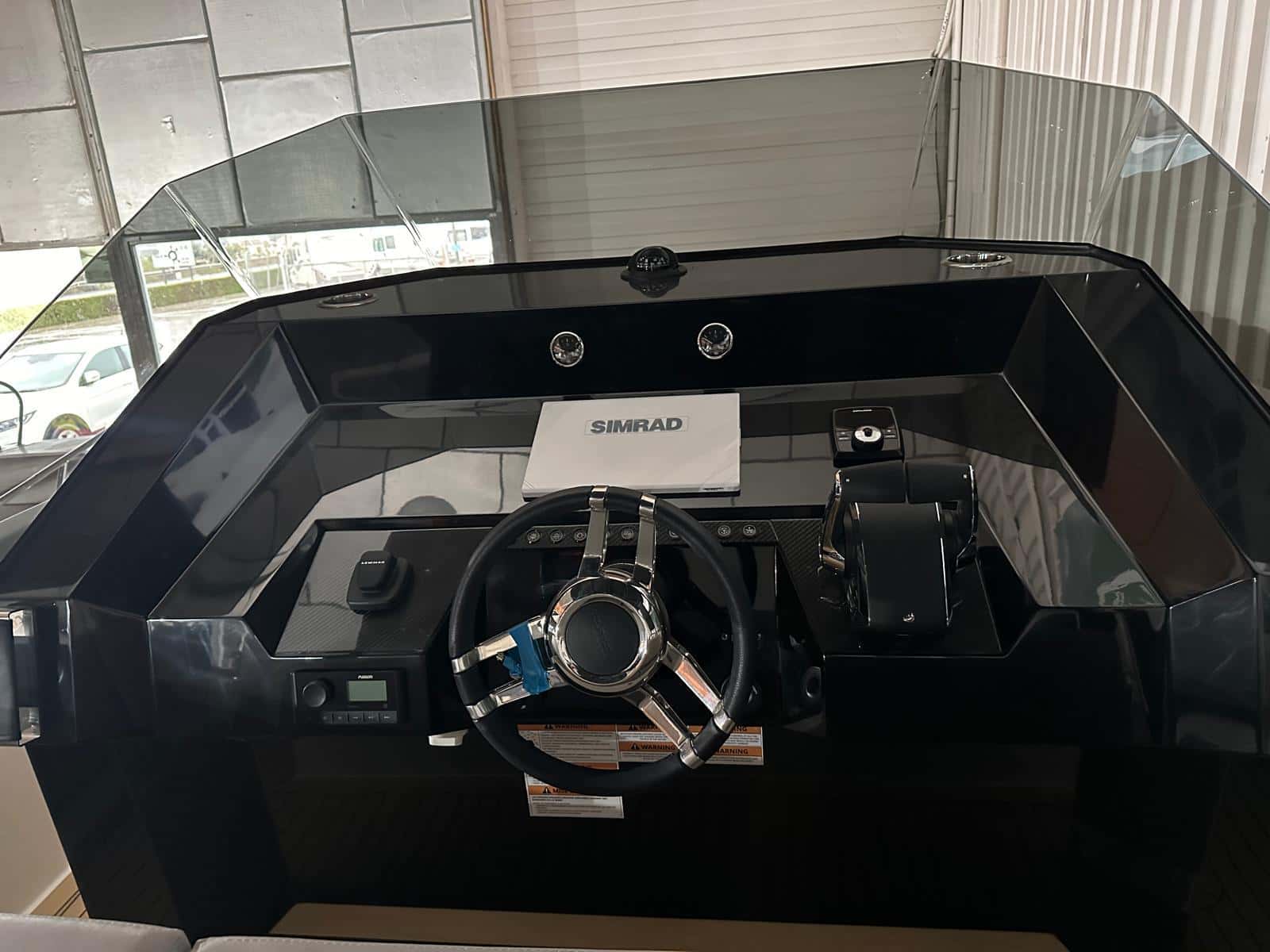 De Antonio Yachts D28 - miniatura 8