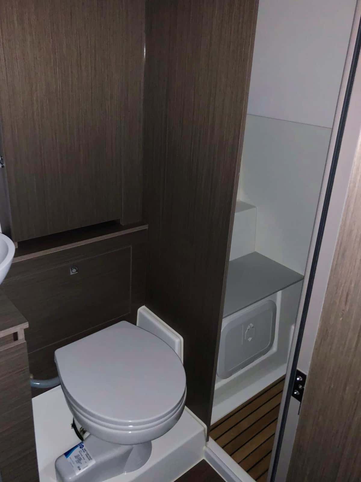 BENETEAU GRAN TURISMO 36 - miniatura 13