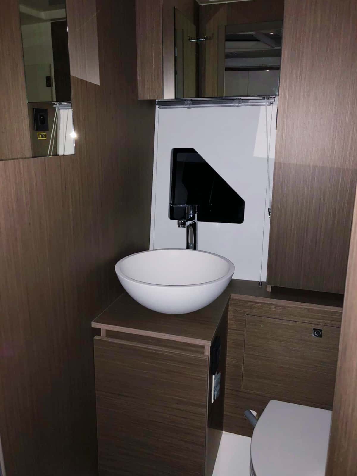 BENETEAU GRAN TURISMO 36 - miniatura 12