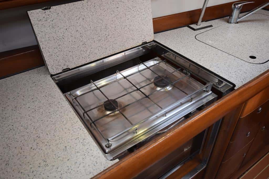 Bavaria 38 Cruiser - miniatura 10