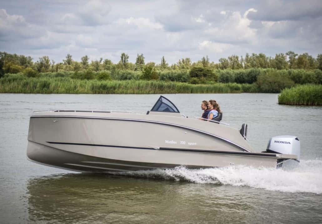 MAXIMA 700 SPORT