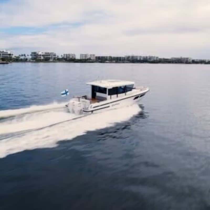 QUARKEN 27 CABIN - miniatura 3