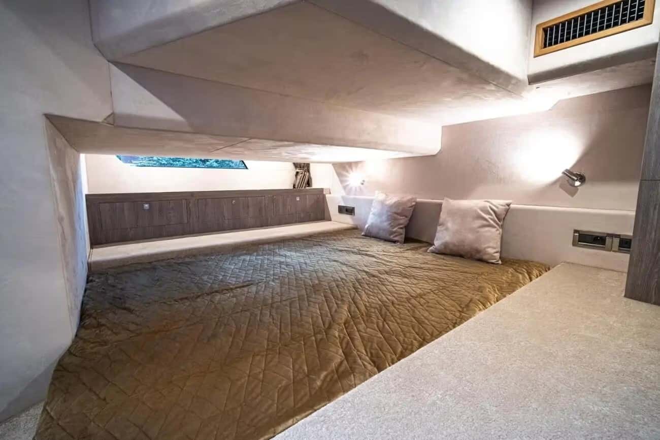 QUARKEN 27 CABIN - miniatura 7