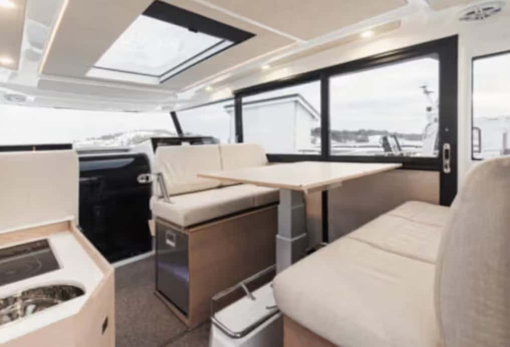 QUARKEN 35 CABIN - miniatura 2