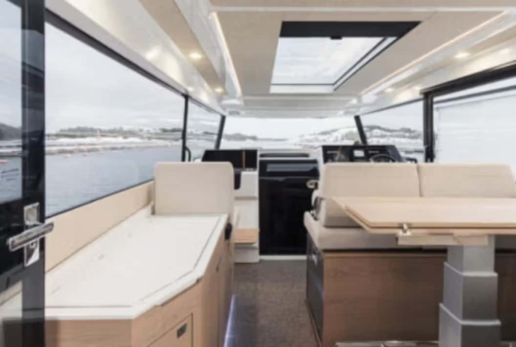 QUARKEN 35 CABIN - miniatura 4