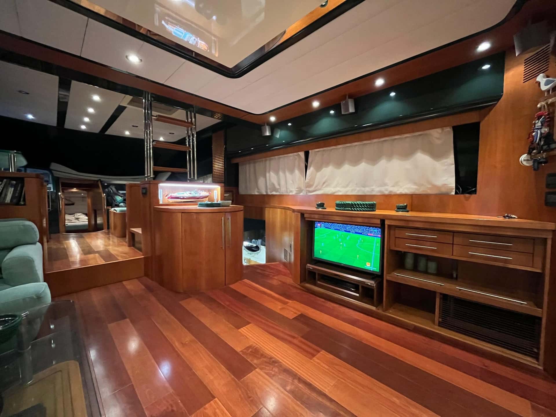 RIVA 70 DOLCEVITA - miniatura 12