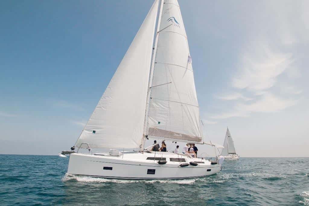 Hanse 388