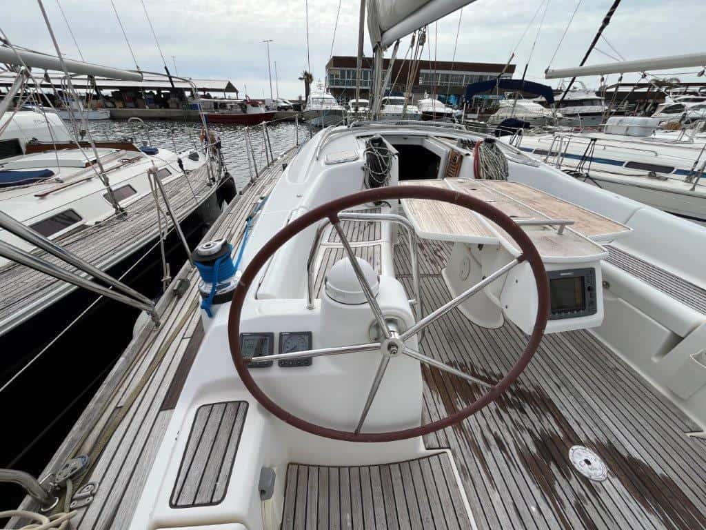 Beneteau Oceanis 43 - miniatura 2