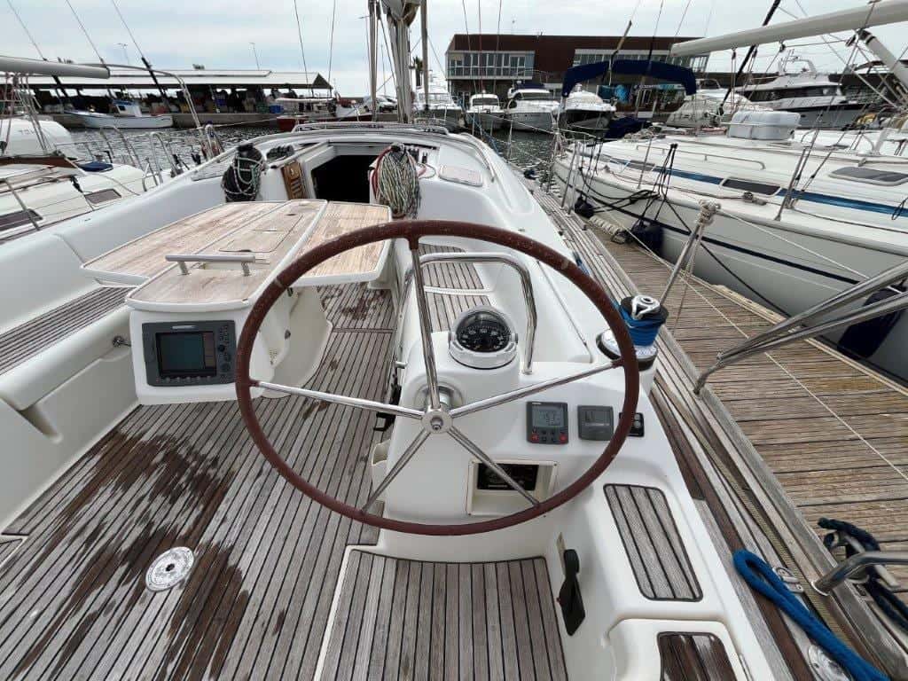 Beneteau Oceanis 43 - miniatura 7