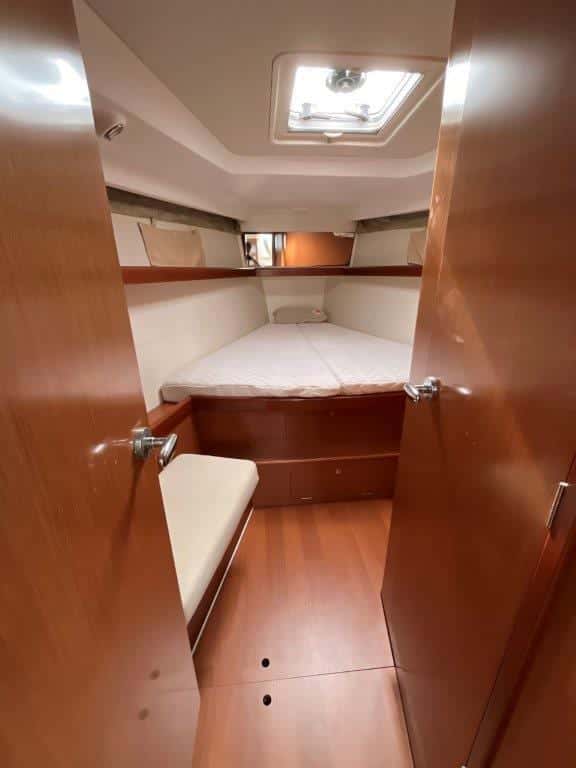 Beneteau Oceanis 43 - miniatura 18
