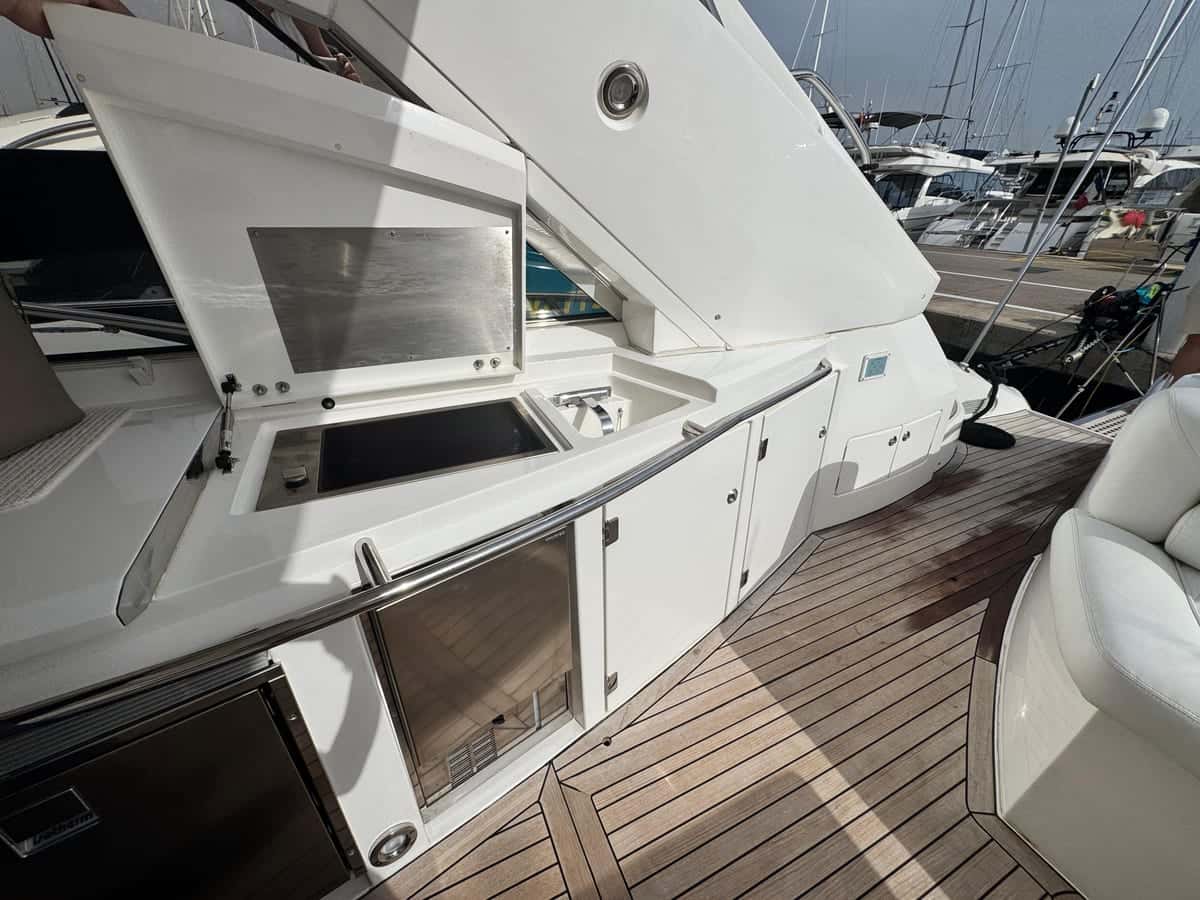 Sunseeker Portofino 53 - miniatura 3