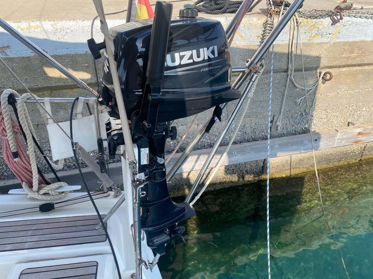 Beneteau Oceanis 41.1 - miniatura 18