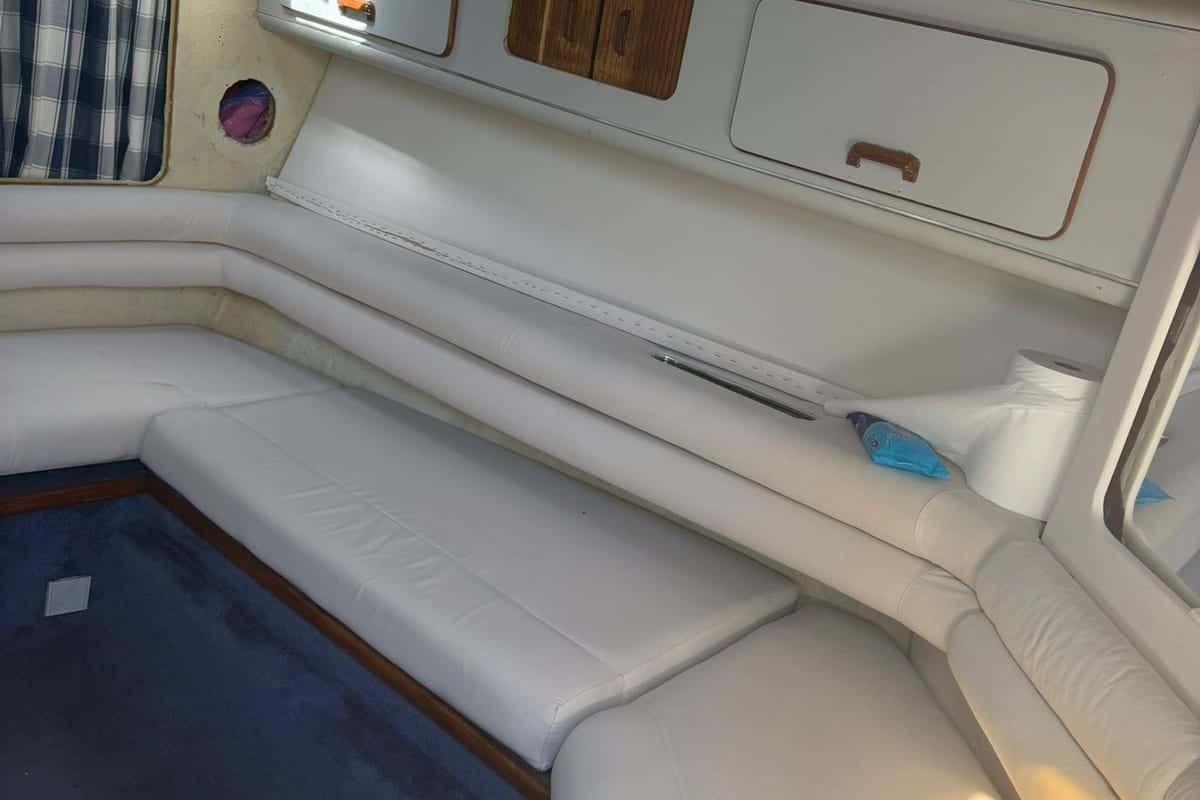 Sea Ray 310 Sundancer - miniatura 9