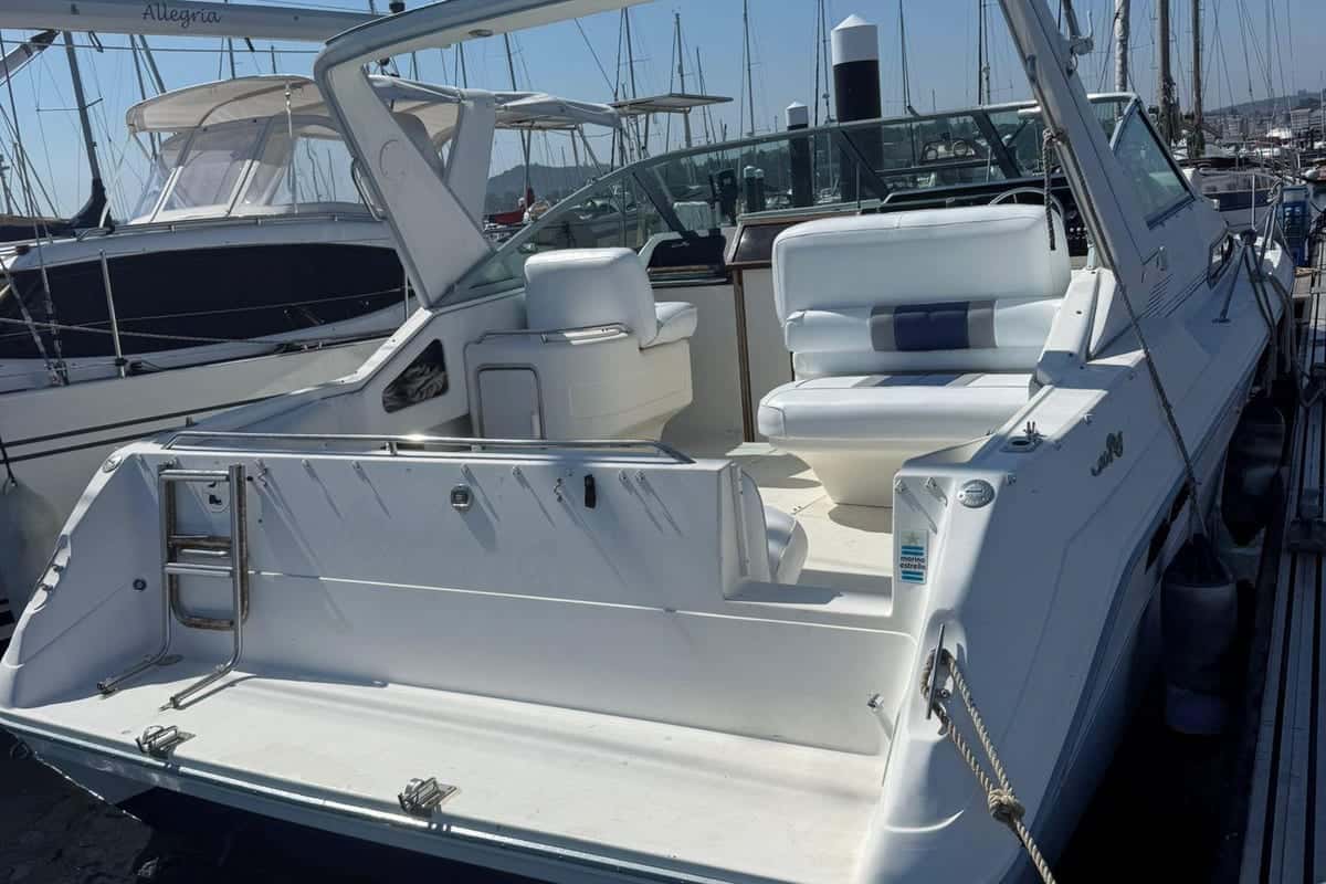 Sea Ray 310 Sundancer - miniatura 8