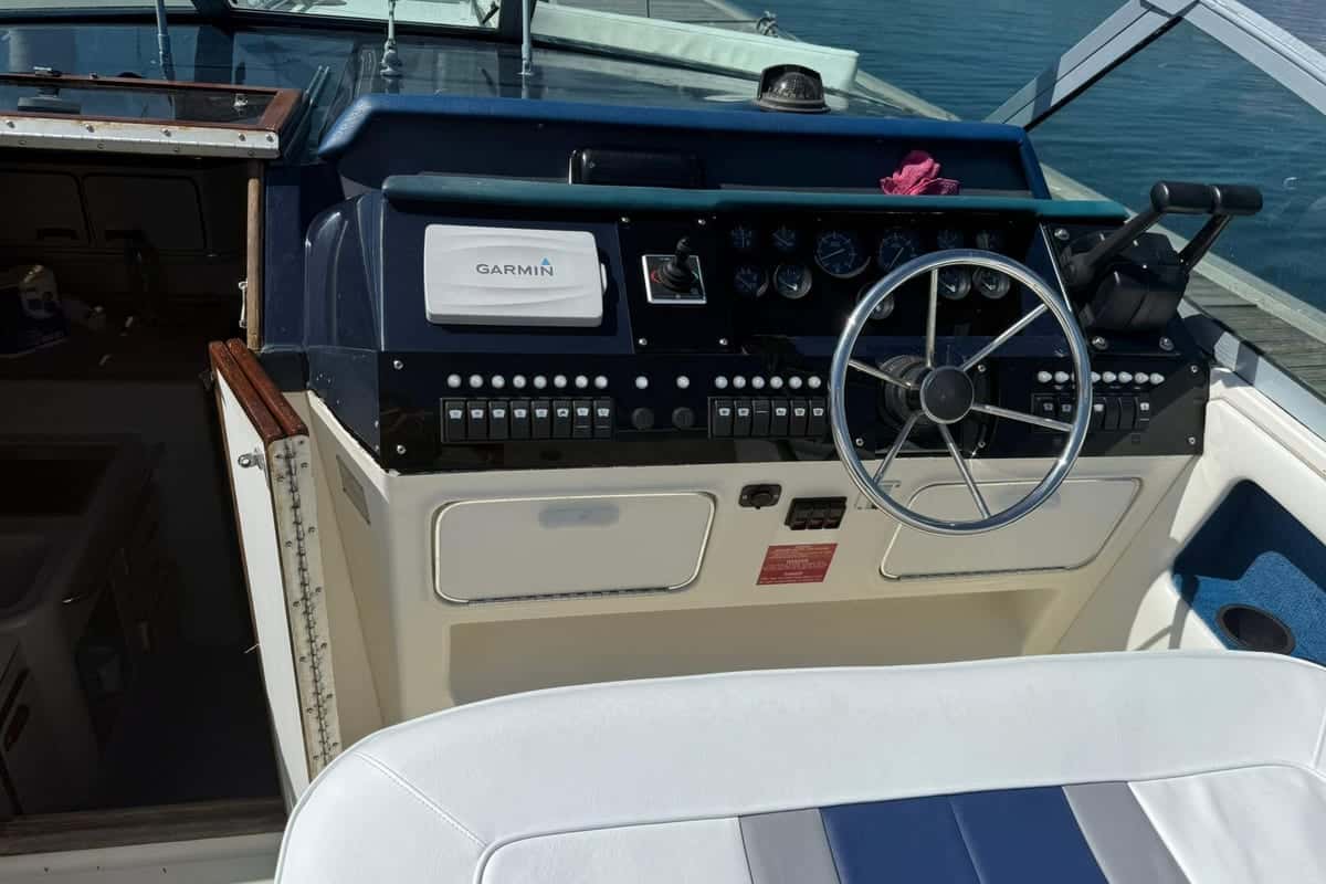 Sea Ray 310 Sundancer - miniatura 4