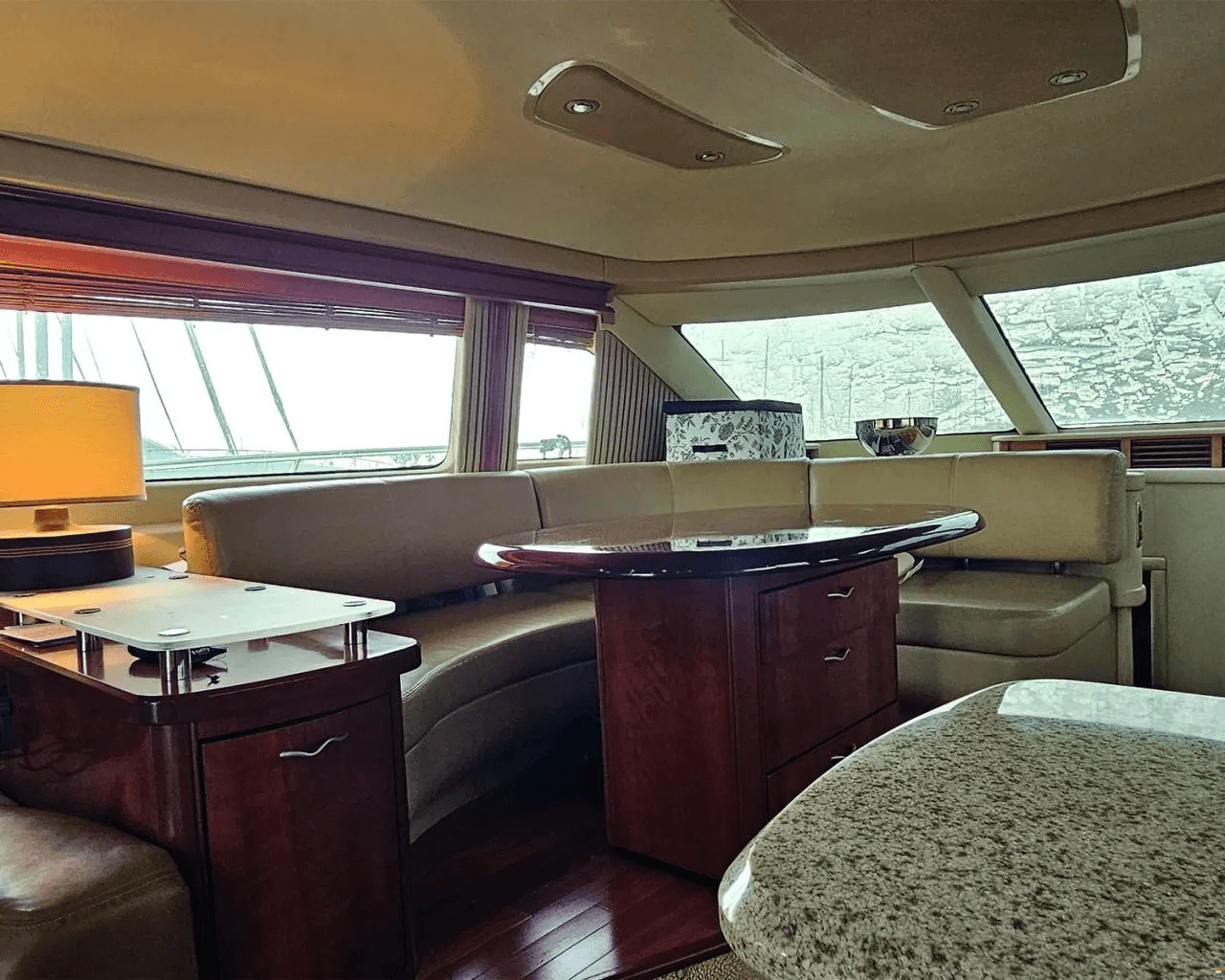 Sea Ray 550 DB - miniatura 7