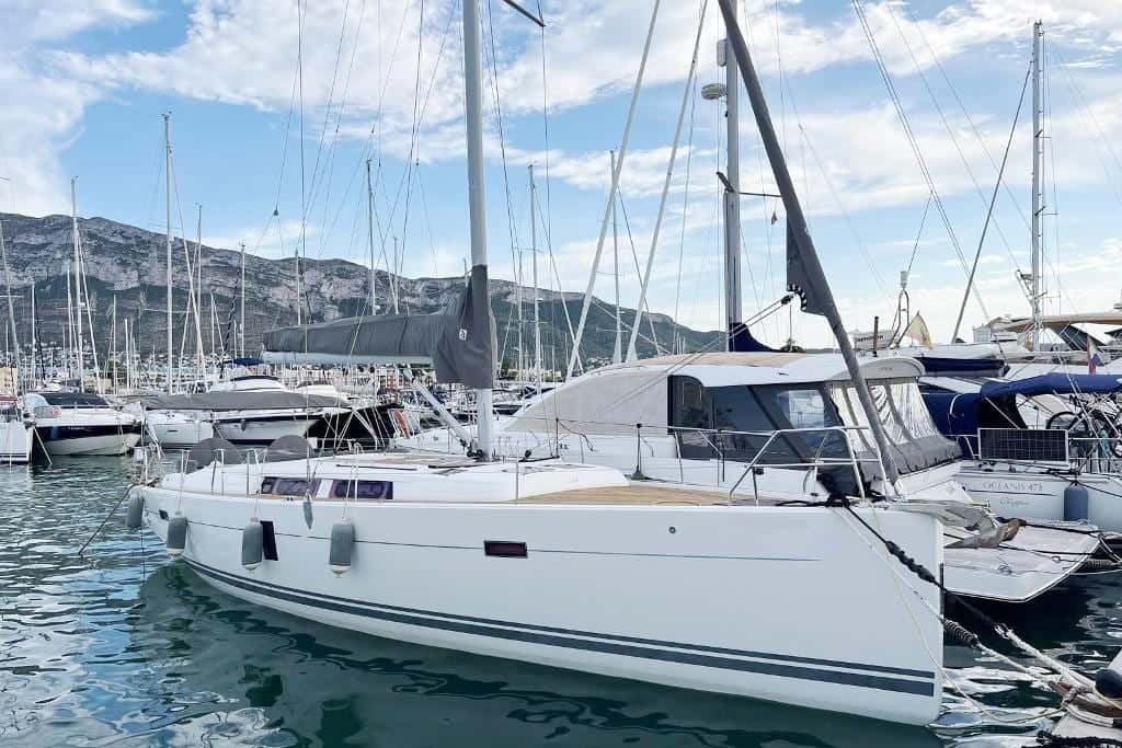 Hanse 445