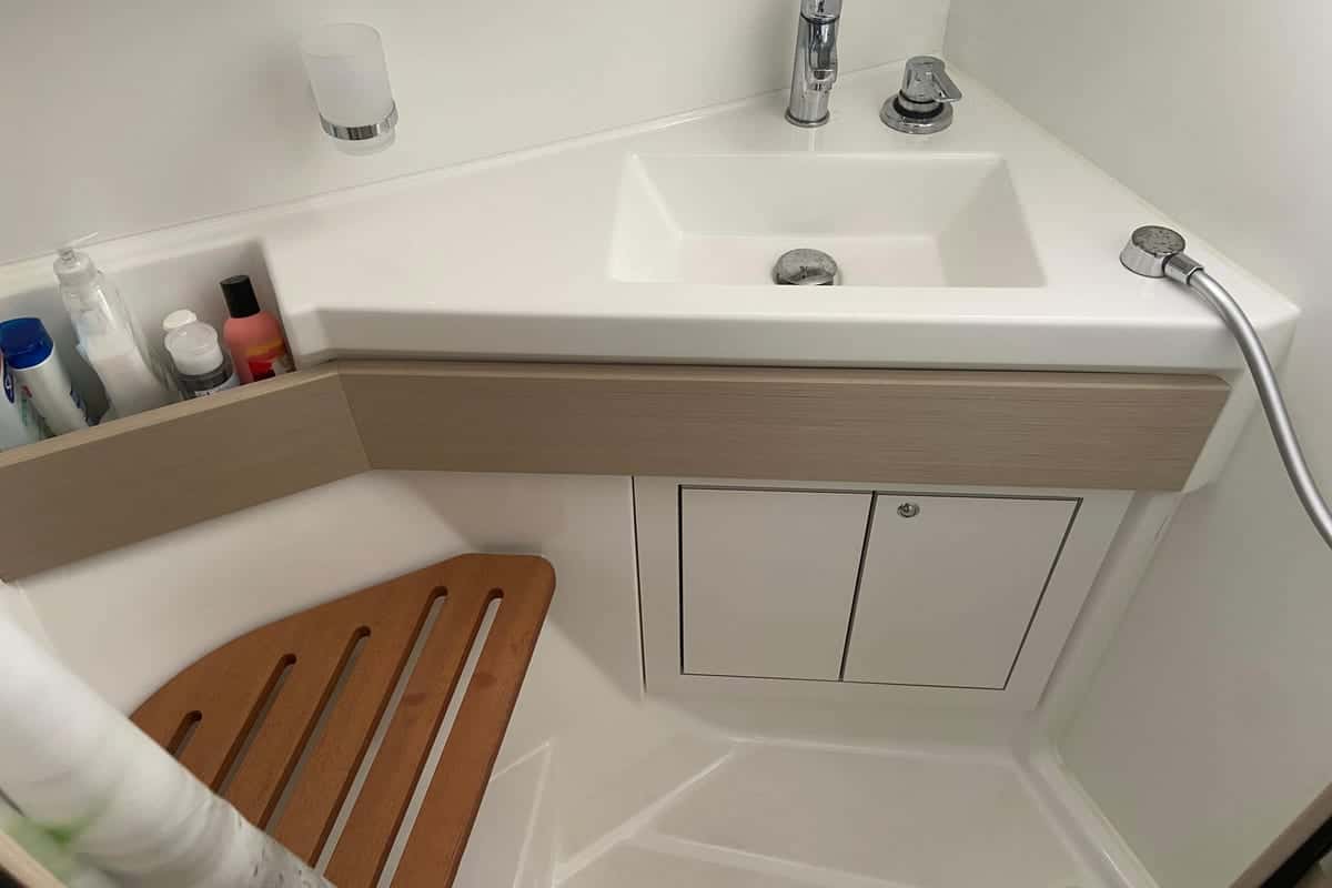 Beneteau Oceanis 46.1 - miniatura 24