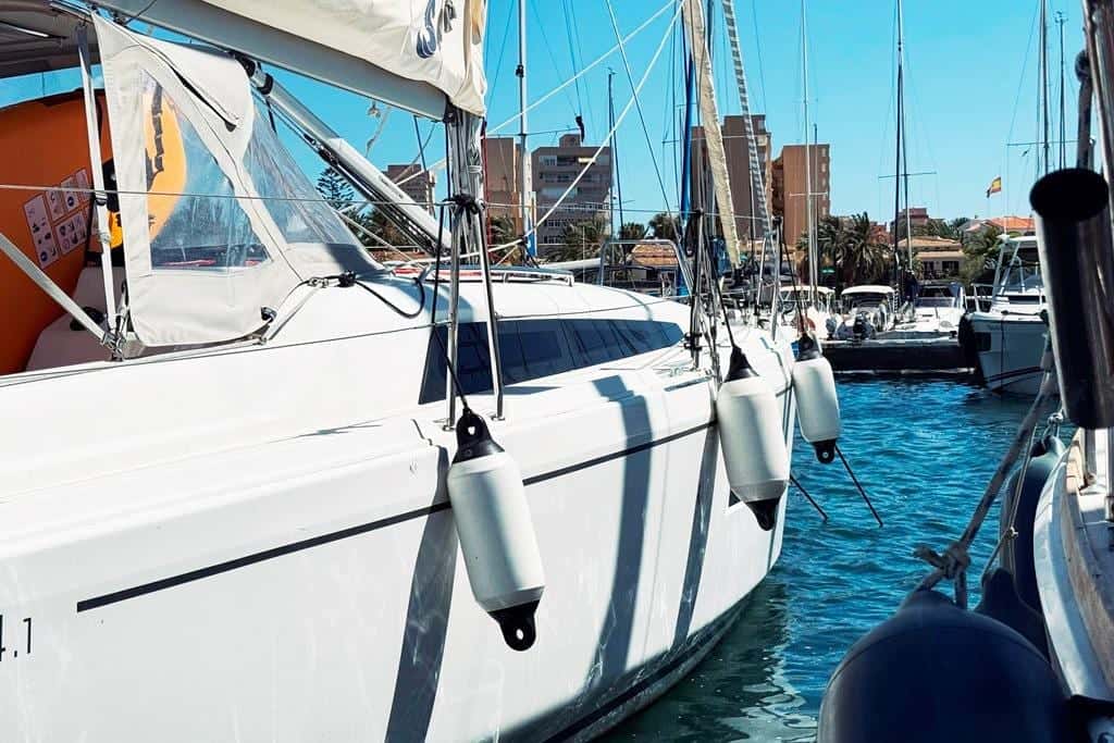 Beneteau Oceanis 34.1 - miniatura 7