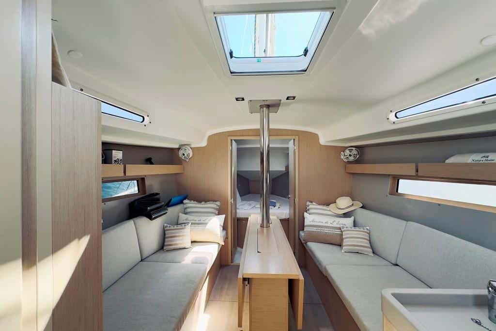 Beneteau Oceanis 34.1 - miniatura 17