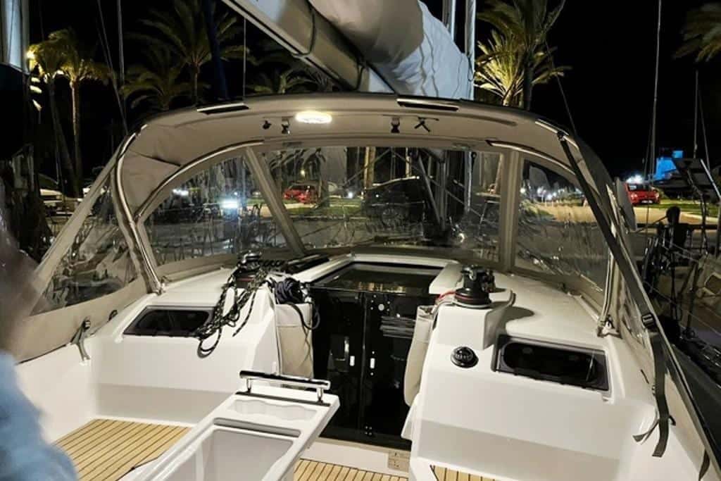 Beneteau Oceanis 34.1 - miniatura 5