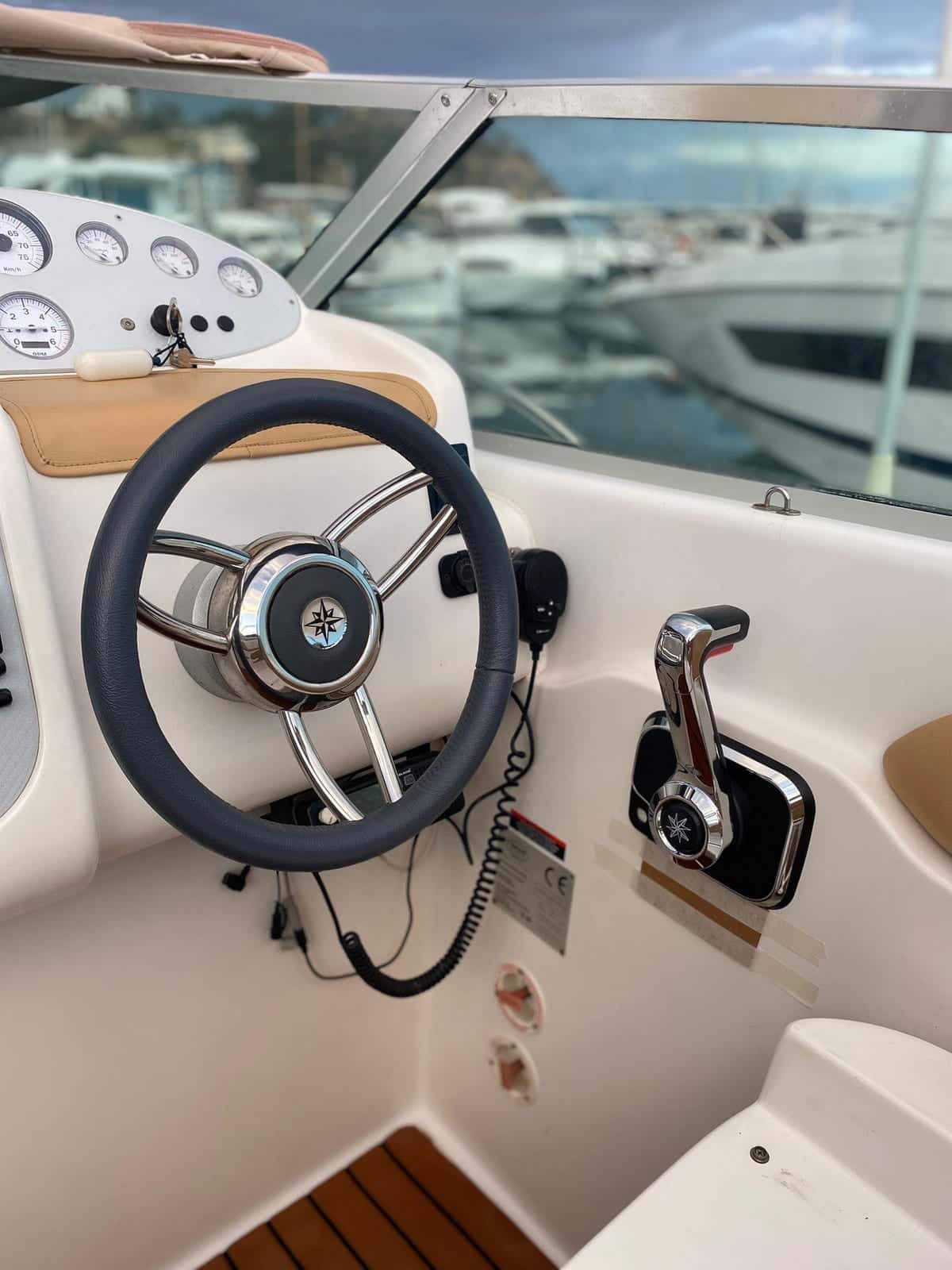 Sessa Marine Isla Morada 23 - miniatura 10