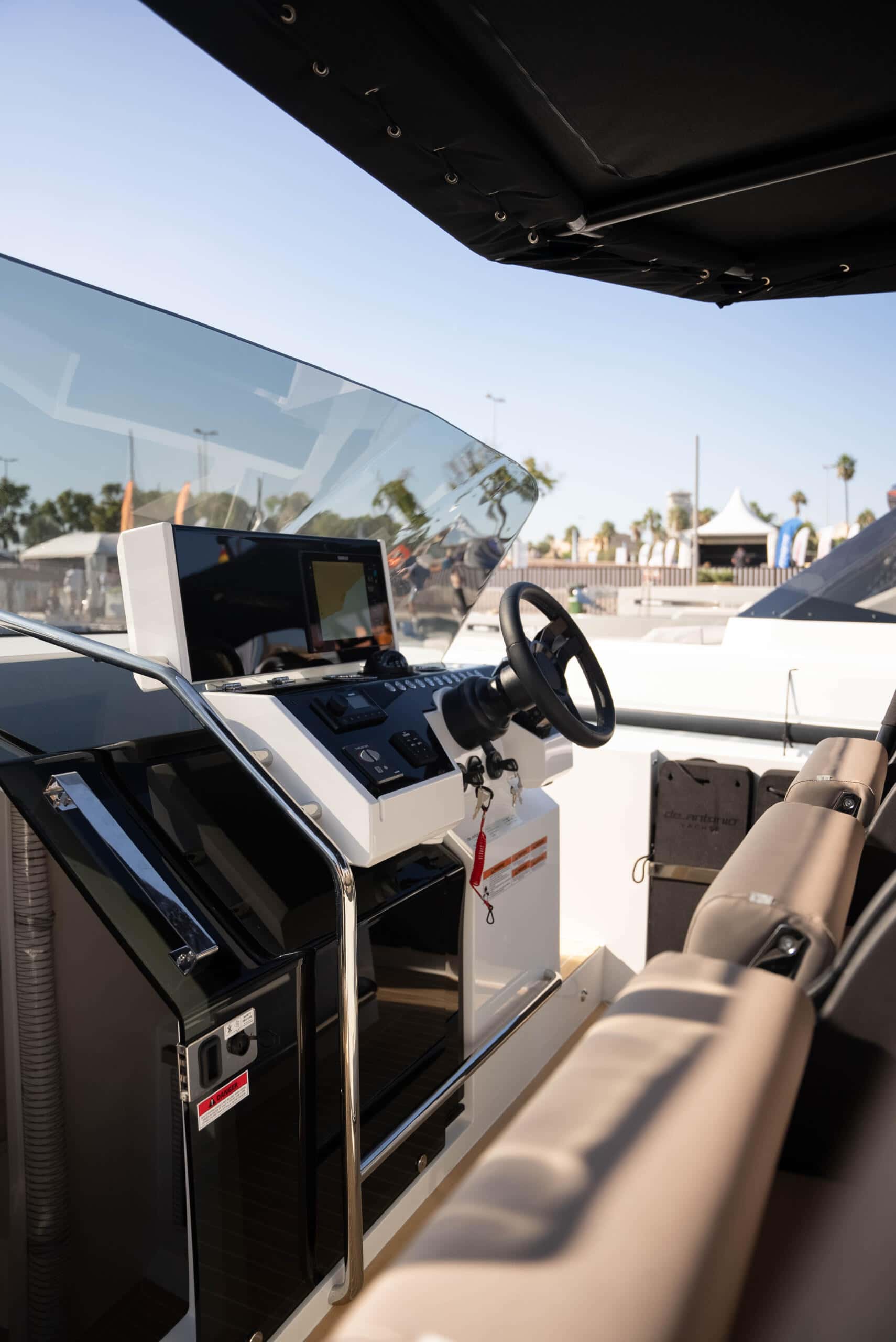 De Antonio Yachts D32 2026 - miniatura 16