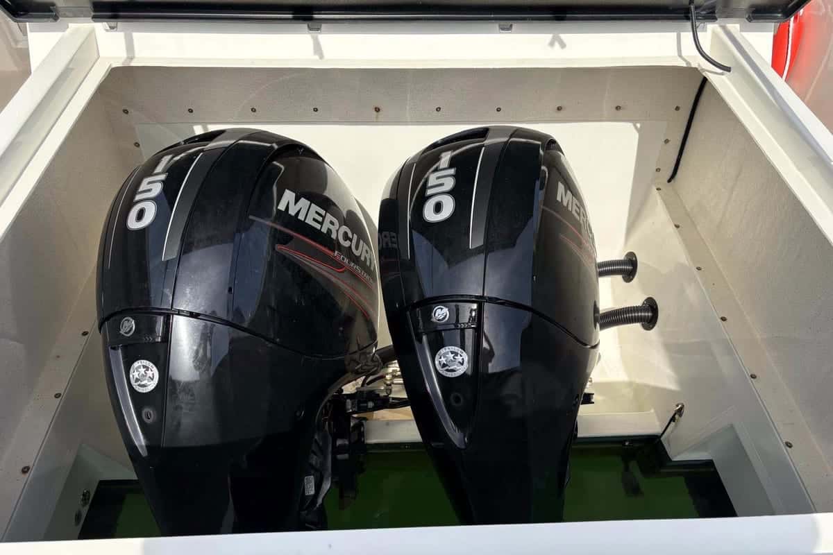 De Antonio Yachts D28 - miniatura 10