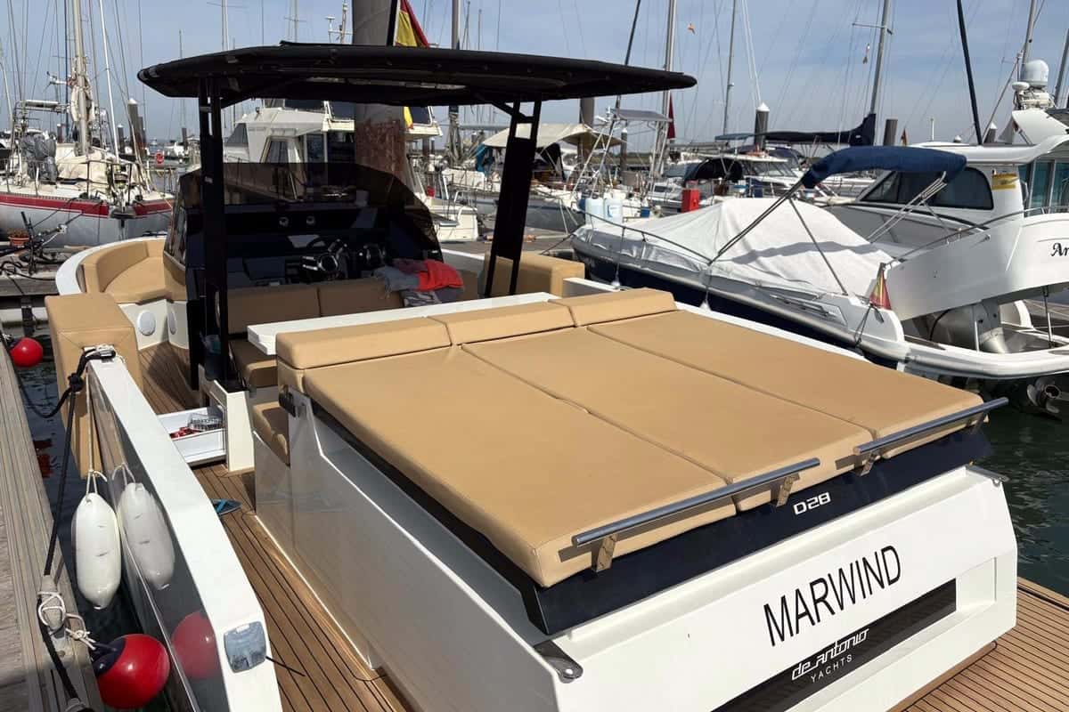 De Antonio Yachts D28 - miniatura 4