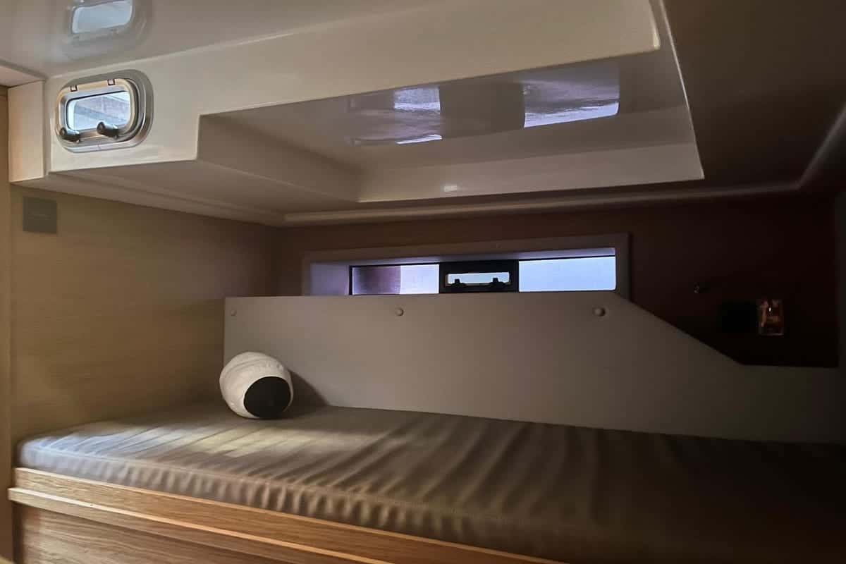 De Antonio Yachts 33cruisers - miniatura 5