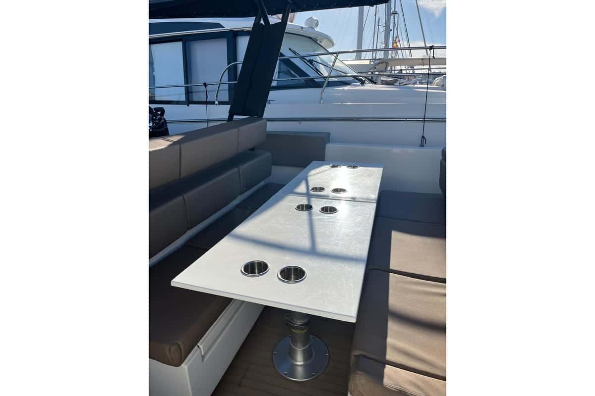 De Antonio Yachts 33cruisers - miniatura 3