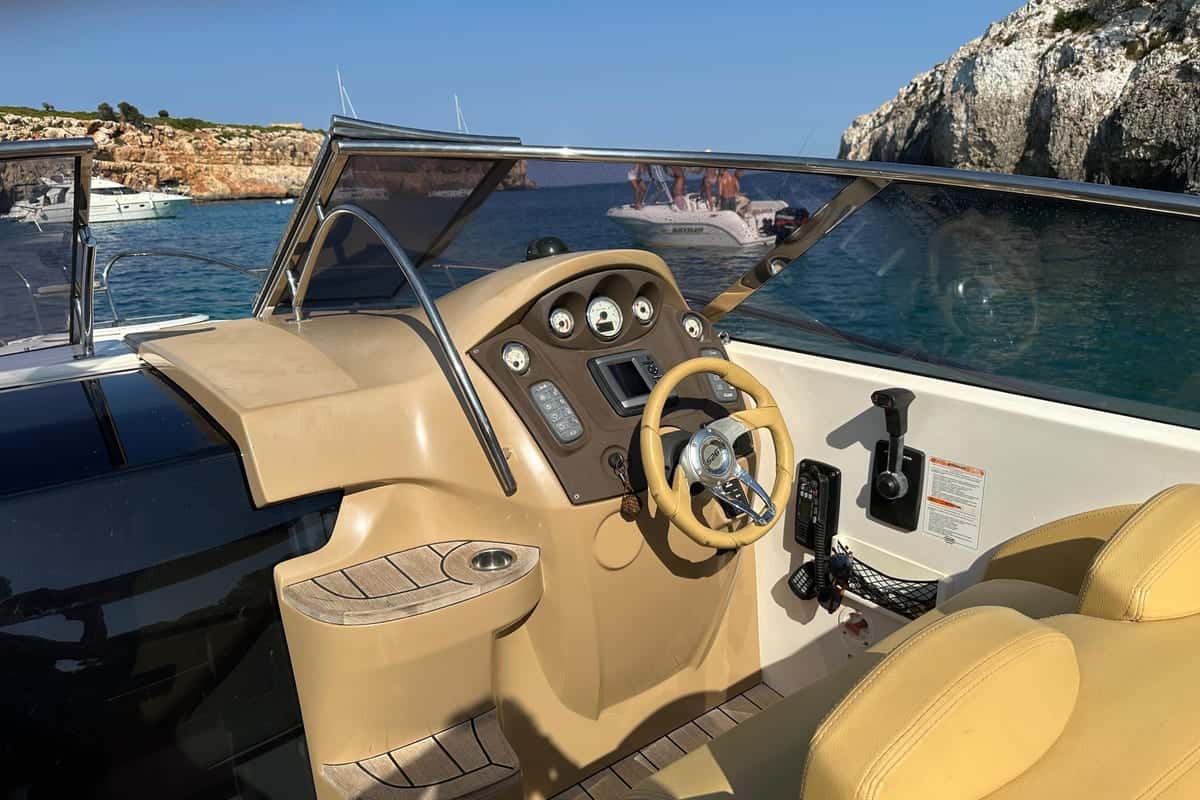 Sessa Marine S26 - miniatura 10