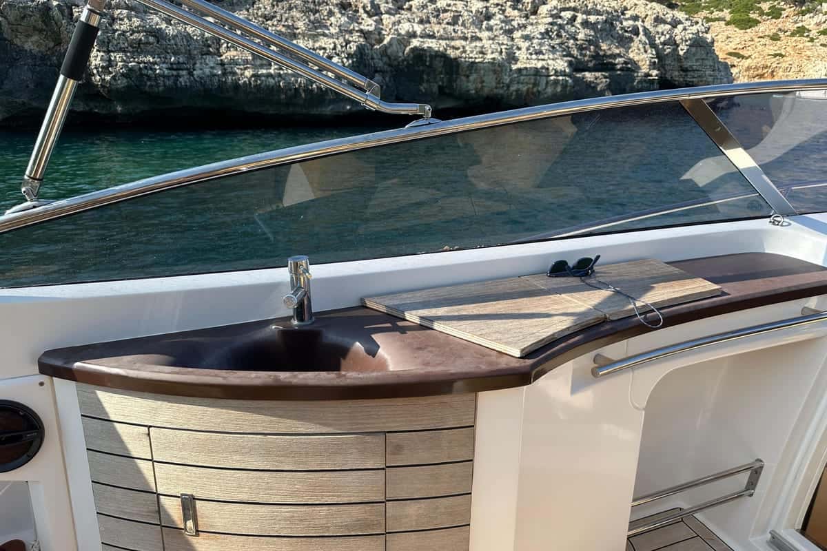 Sessa Marine S26 - miniatura 22