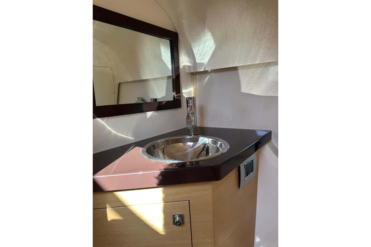 Sessa Marine S26 - miniatura 13