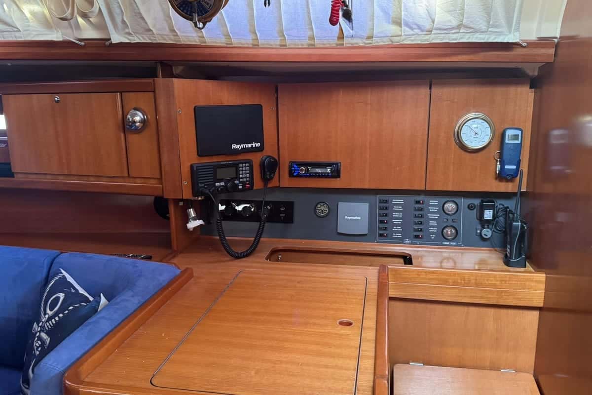 Dufour 385 - miniatura 12