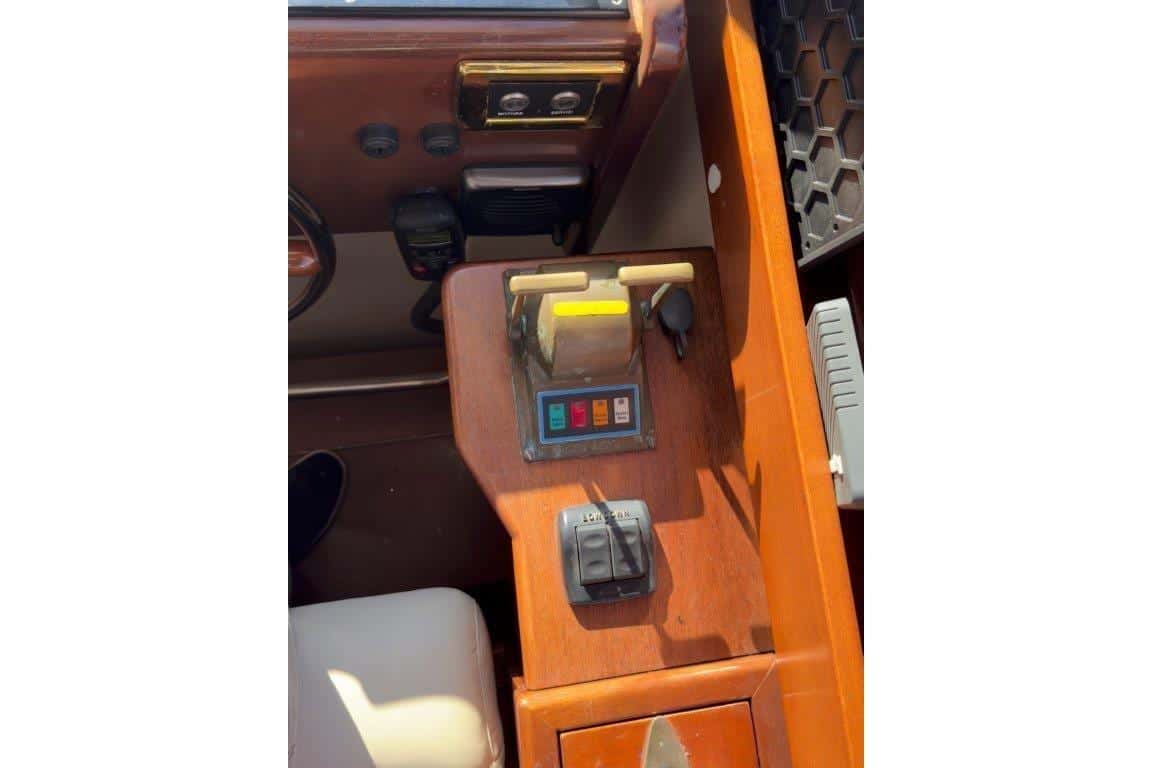 Austin Parker 42 LOBSTER - miniatura 13