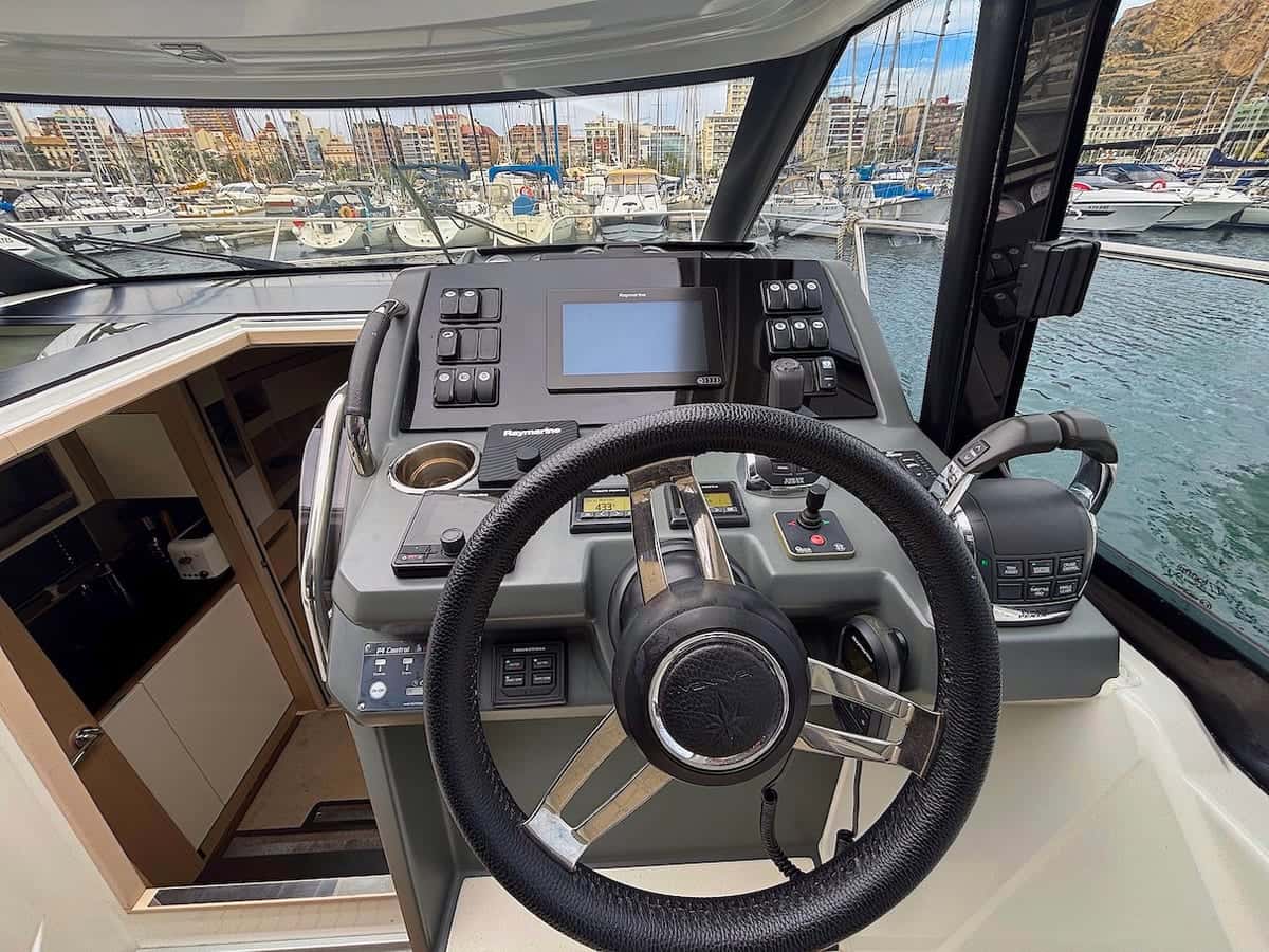 Jeanneau Leader 33 - miniatura 14