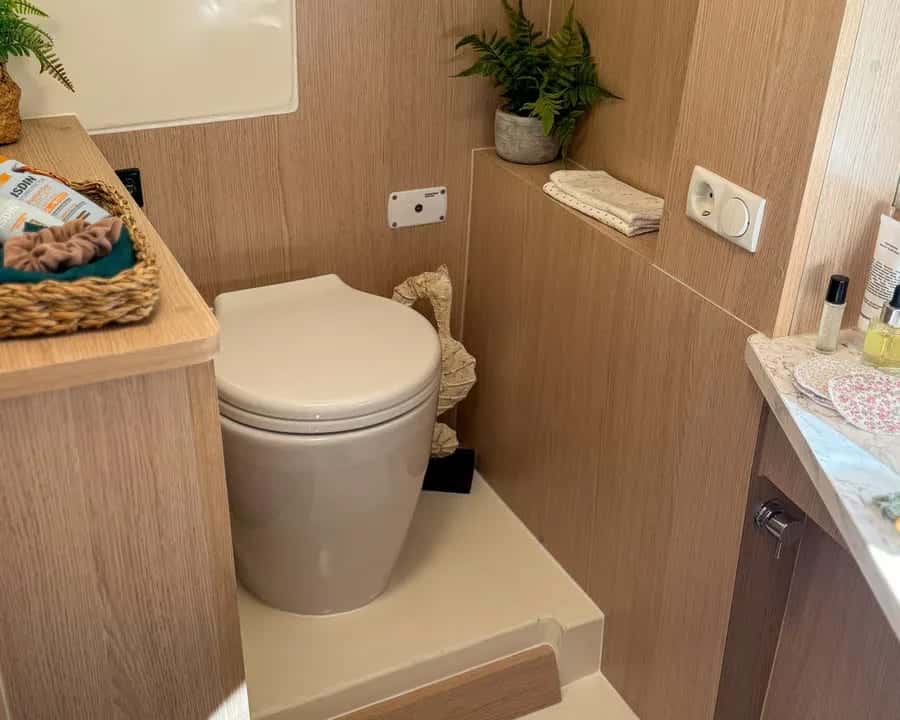 Nuva M11 Cabin - miniatura 10