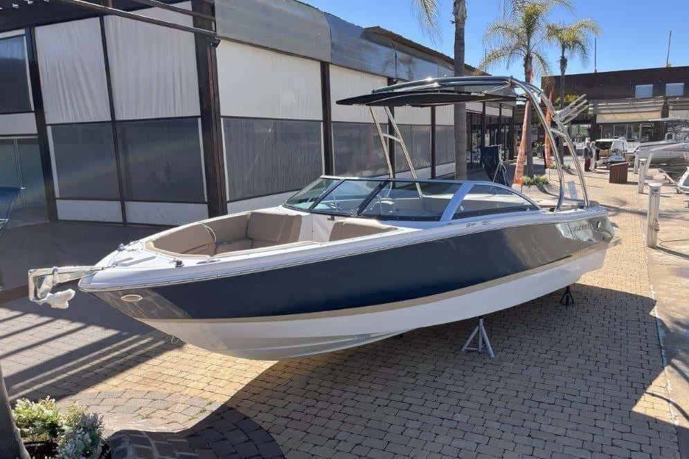 Four Winns H230 - miniatura 5