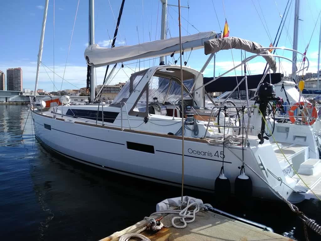 Beneteau Oceanis 45