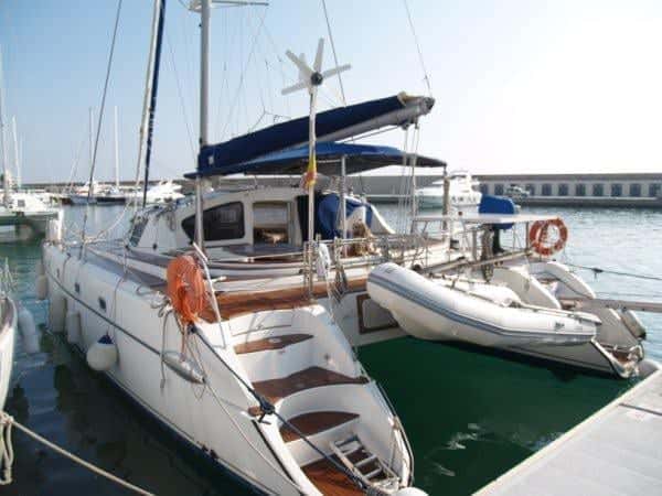 Fontaine Generic SAILCATAMARAN