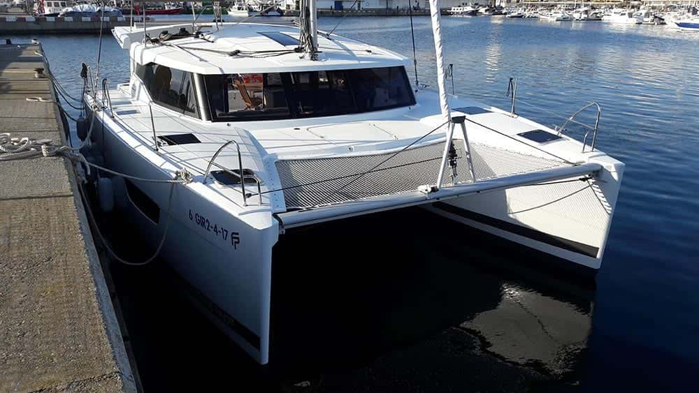 Fountaine Pajot Lucia 40