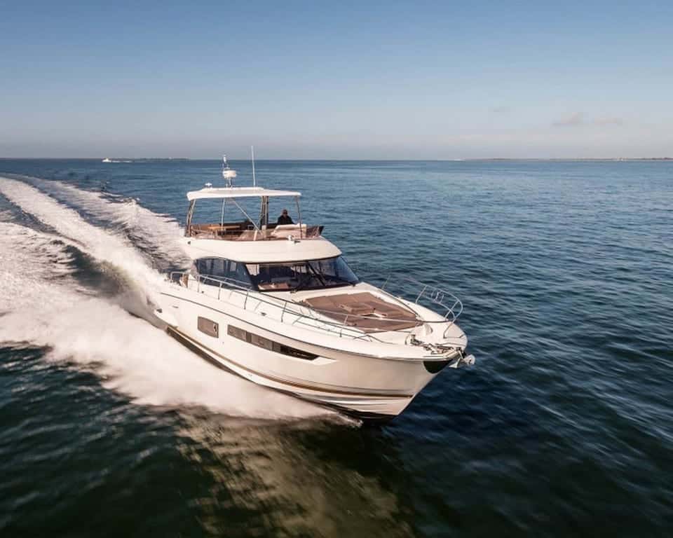 Prestige Generic MOTORYACHT