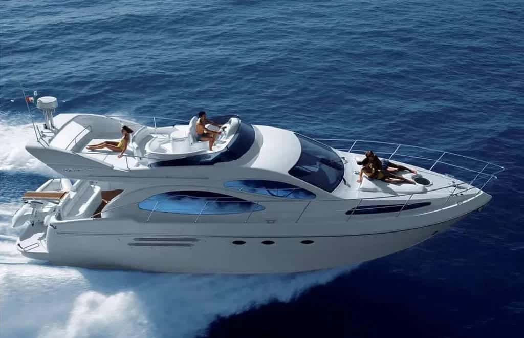 Azimut 46