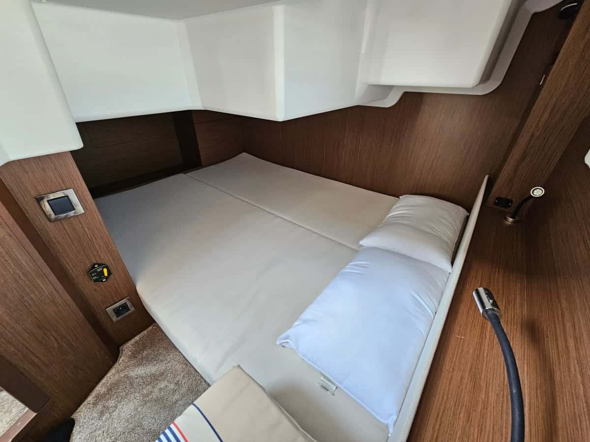 Jeanneau NC 33 - miniatura 12