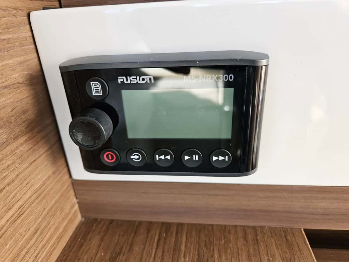 Jeanneau NC 33 - miniatura 27